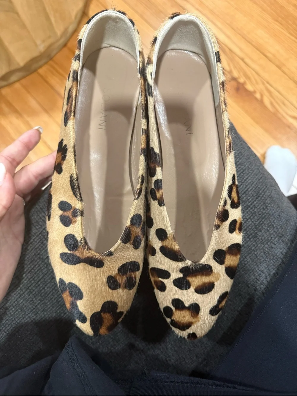 Leopard Print Pointed Ballet Flats - Tan & Black